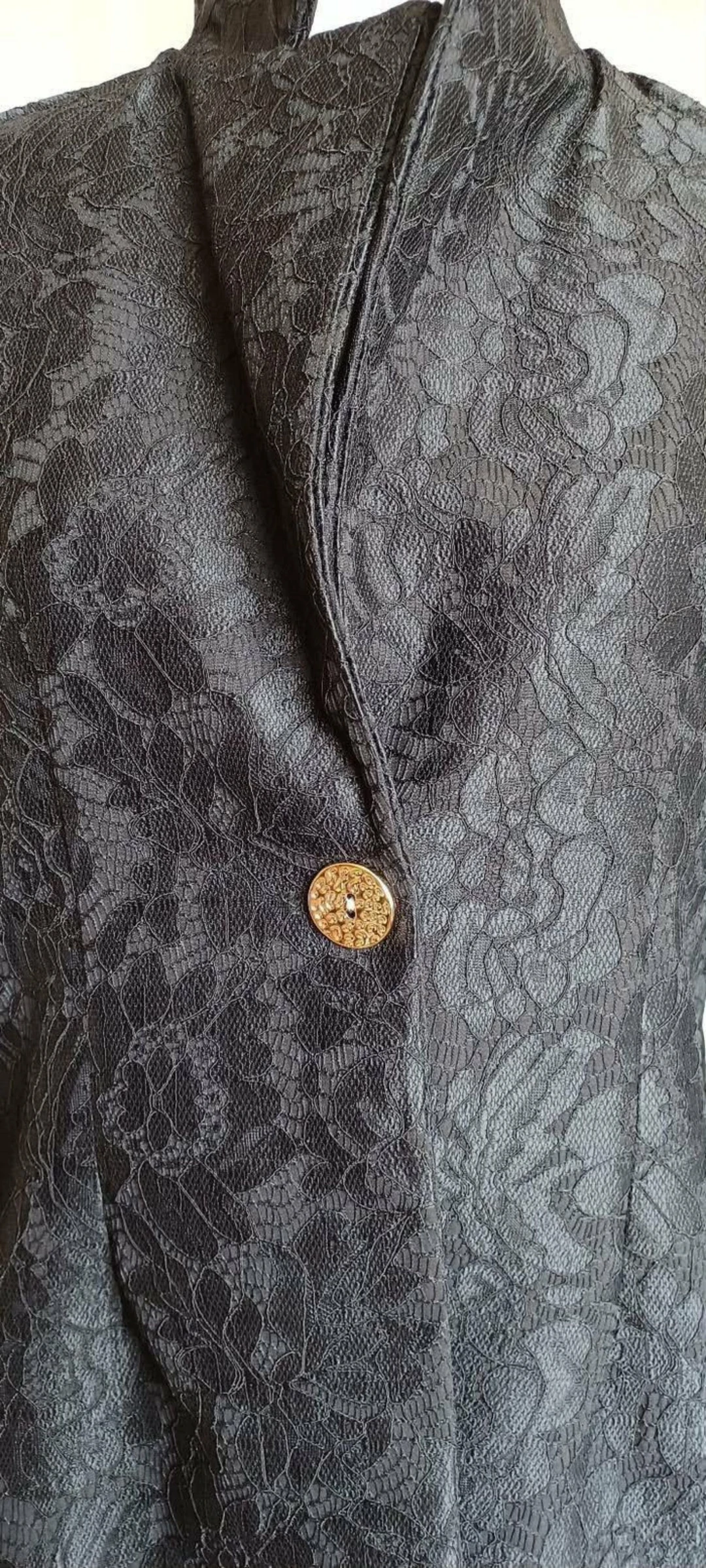 Magnificent women's jacket. Size. U – photo 4